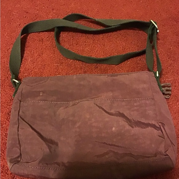 KIPLING HEW ANGIE MAUVE NYLON CROSSBODY HANDBAG GUC - Picture 2 of 3